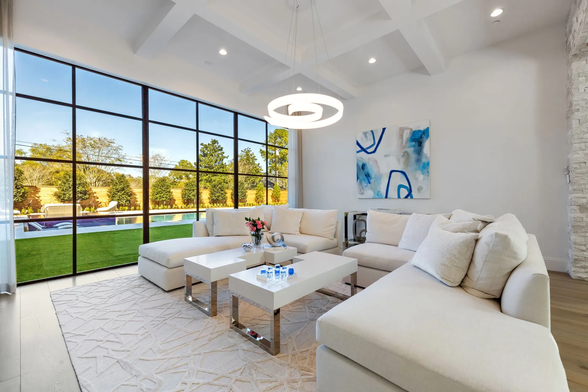 living+rm-1920w